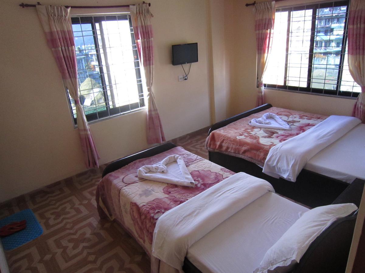 Hotel Sunflower Pokhara Eksteriør billede